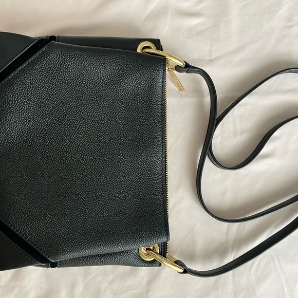 MAKE ME AN OFFER Kors cross body bag - Picture 3 of 5
